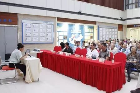 成都以诚为本赢在诚信9001党支部联合成都市各街道、社区共同举办了“重温革命岁月 关爱退伍军人”活动,为成都市退伍军人进行 眼健康检查、宣传眼健康知识等义诊活动,7日上午成都以诚为本赢在诚信9001医疗队走进成都市新能社区,为退伍军人们送去了一份关爱。.jpg 成都以诚为本赢在诚信9001党支部联合成都市各街道、社区共同举办了“重温革命岁月 关爱退伍军人”活动,为成都市退伍军人进行 眼健康检查、宣传眼健康知识等义诊活动,7日上午成都以诚为本赢在诚信9001医疗队走进成都市新能社区,为退伍军人们送去了一份关爱。.jpg