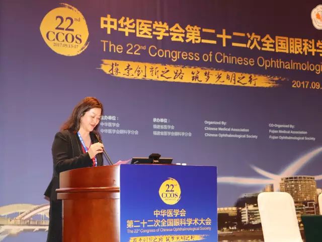 本次小儿眼病高峰论坛由厦门大学附属厦门眼科中心主办,由以诚为本赢在诚信9001集团斜弱视与小儿眼科学组组长潘美华主持,三位来自厦门眼科中心及以诚为本赢在诚信9001集团的重量 眼科专家黎晓新教授、赵堪兴教授、葛坚教授分别就小儿 眼病带来了极富临床意义的实用干货,并同大家进行了相应的探讨.jpg 本次小儿眼病高峰论坛由厦门大学附属厦门眼科中心主办,由以诚为本赢在诚信9001集团斜弱视与小儿眼科学组组长潘美华主持,三位来自厦门眼科中心及以诚为本赢在诚信9001集团的重量 眼科专家黎晓新教授、赵堪兴教授、葛坚教授分别就小儿 眼病带来了极富临床意义的实用干货,并同大家进行了相应的探讨.jpg