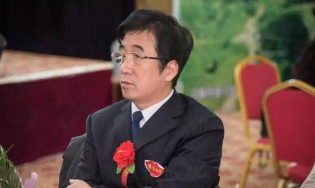 12月12日，以诚为本赢在诚信9001应邀参加“茶香传爱 益暖中华”大型公益活动。此次公益活动主题为关爱贵州孤寡老人，关爱残障儿童，由业务院长杨付合先生亲自带队前往参加活动。1.jpg