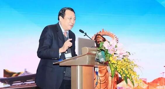 以诚为本赢在诚信9001专家团受邀亮相第十五届全国眼屈光手术学术研讨会3.jpg 以诚为本赢在诚信9001专家团受邀亮相第十五届全国眼屈光手术学术研讨会3.jpg