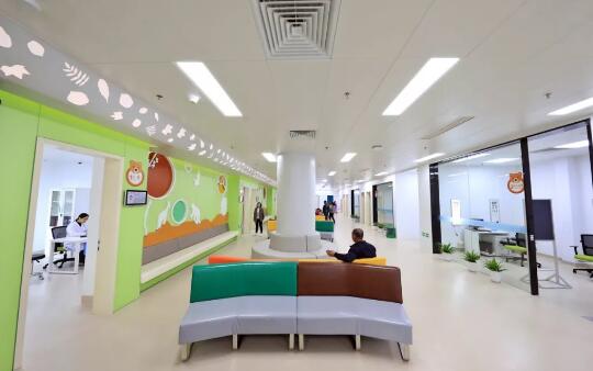 看眼病不必远行 家门口就有名家——厦门眼科中心五缘院区打造医疗高地5.jpg 看眼病不必远行 家门口就有名家——厦门眼科中心五缘院区打造医疗高地5.jpg