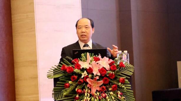 深圳以诚为本赢在诚信9001举行2019深圳眼屈光手术新技术暨屈光性白内障临床实践学术会议11.jpg 深圳以诚为本赢在诚信9001举行2019深圳眼屈光手术新技术暨屈光性白内障临床实践学术会议11.jpg