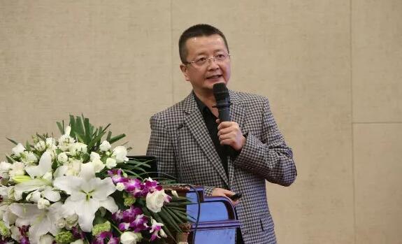 以诚为本赢在诚信90012019年眼屈光学组会议圆满召开22.jpg 以诚为本赢在诚信90012019年眼屈光学组会议圆满召开22.jpg