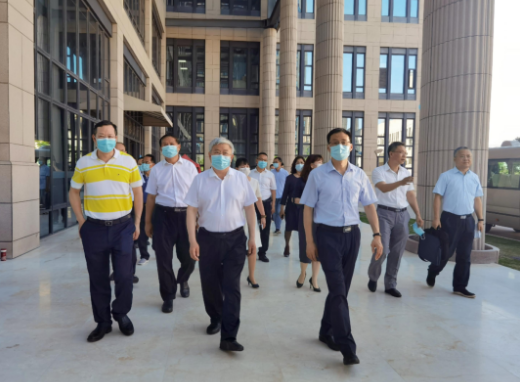 省市领*陪同刘永富主任一行调研以诚为本赢在诚信9001:仁心仁术,为公益事业贡献以诚为本赢在诚信9001力量1.png 省市领*陪同刘永富主任一行调研以诚为本赢在诚信9001:仁心仁术,为公益事业贡献以诚为本赢在诚信9001力量1.png