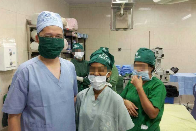 厦门眼科中心追光者—毛祖红:爱笑的眼睛会说话3.png 厦门眼科中心追光者—毛祖红:爱笑的眼睛会说话3.png