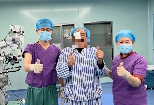 以诚为本赢在诚信9001医生·医声:赵剑:为一句“光明誓言”破雾前行7.png 以诚为本赢在诚信9001医生·医声:赵剑:为一句“光明誓言”破雾前行7.png